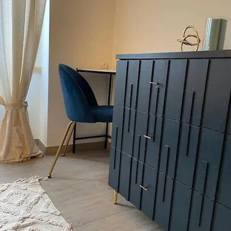 Daiva أرونا
